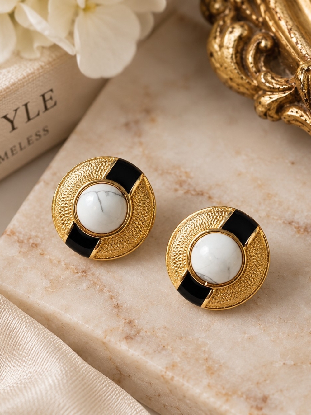 Monet Vintage Gold-Tone Black Enamel & White Cabochon 80s